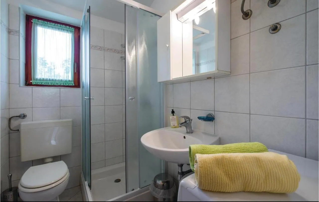 Nice Home In Medulin With Outdoor Swimming Pool