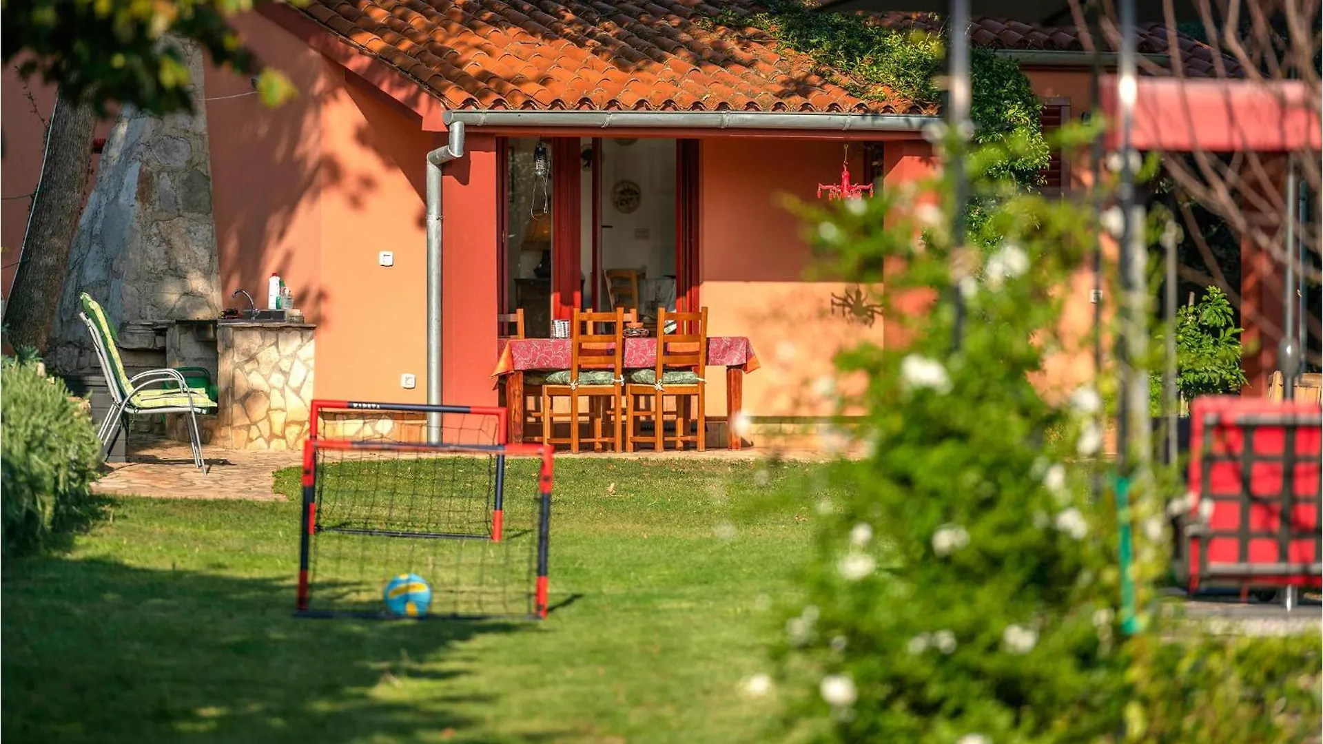 Holiday home Nice Home In Medulin With Outdoor Swimming Pool