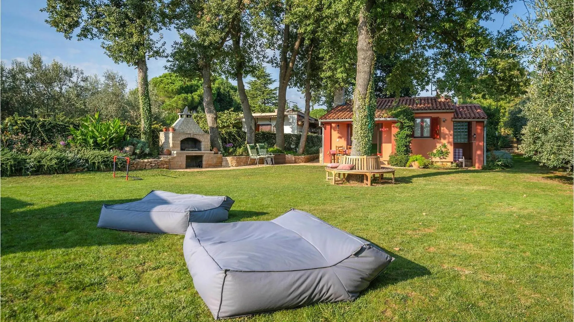 Holiday home Nice Home In Medulin With Outdoor Swimming Pool